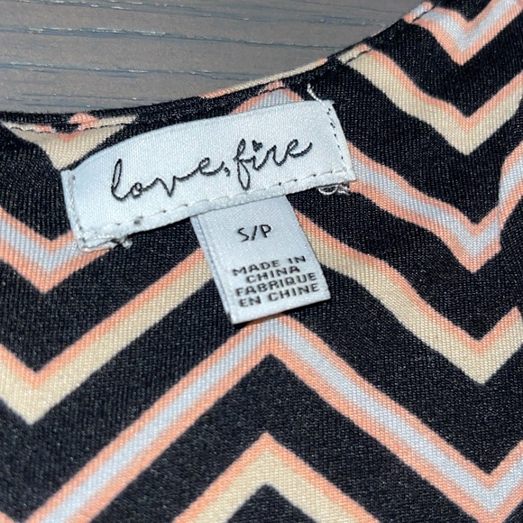 LoveFire dress - size S - Picture 2 of 5